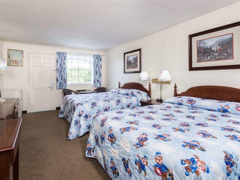 Travelodge By Wyndham Cape Cod Area West Dennis Exteriör bild