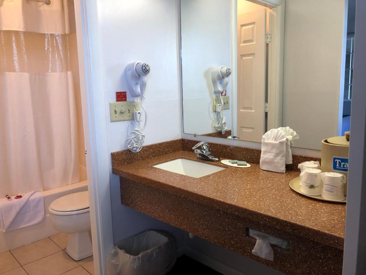 Travelodge By Wyndham Cape Cod Area West Dennis Rum bild