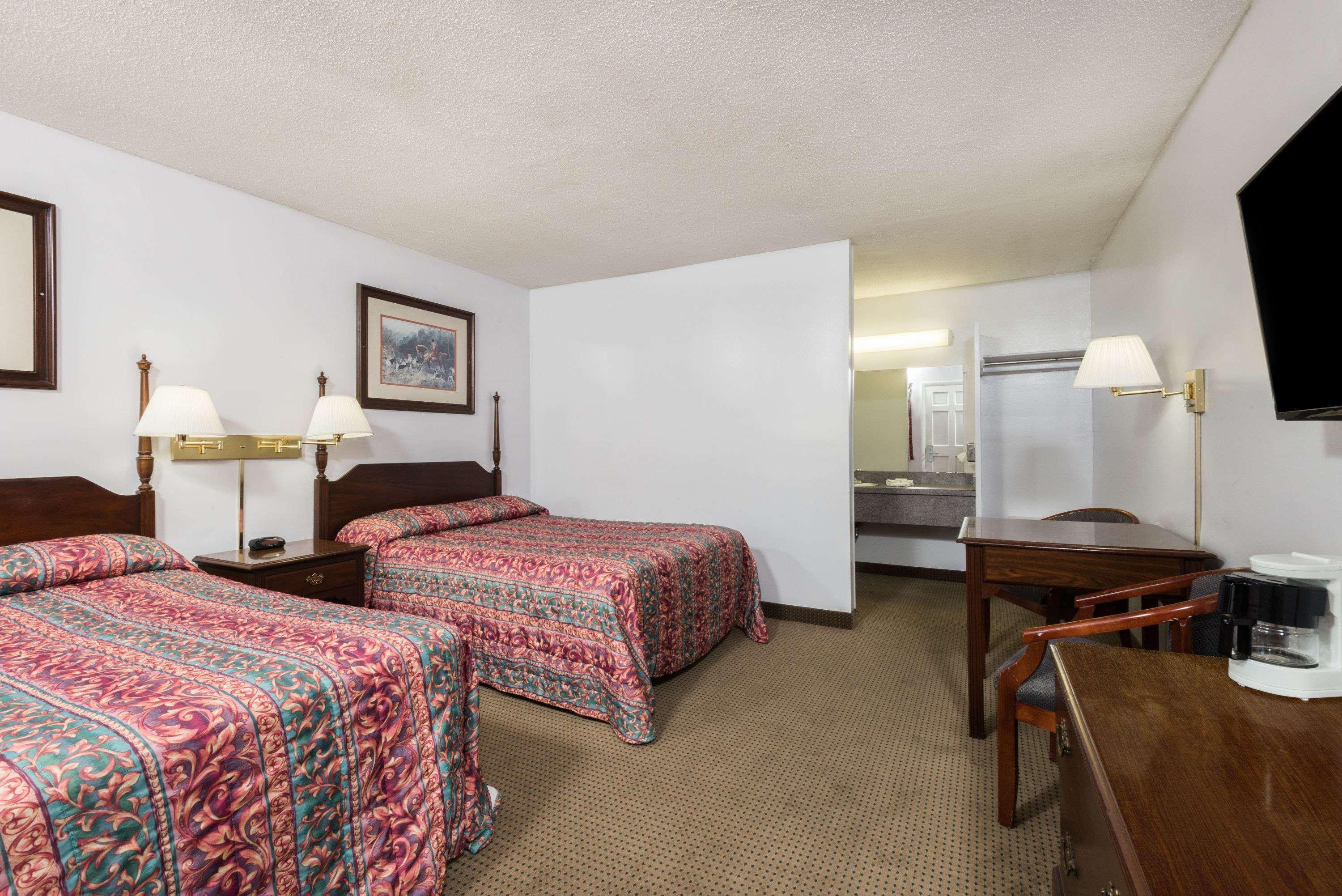 Travelodge By Wyndham Cape Cod Area West Dennis Exteriör bild