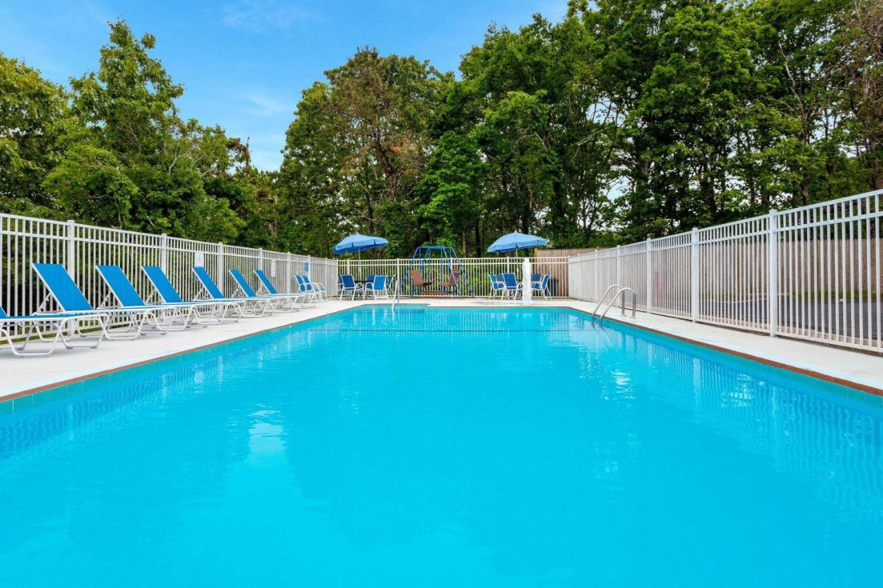 Travelodge By Wyndham Cape Cod Area West Dennis Exteriör bild